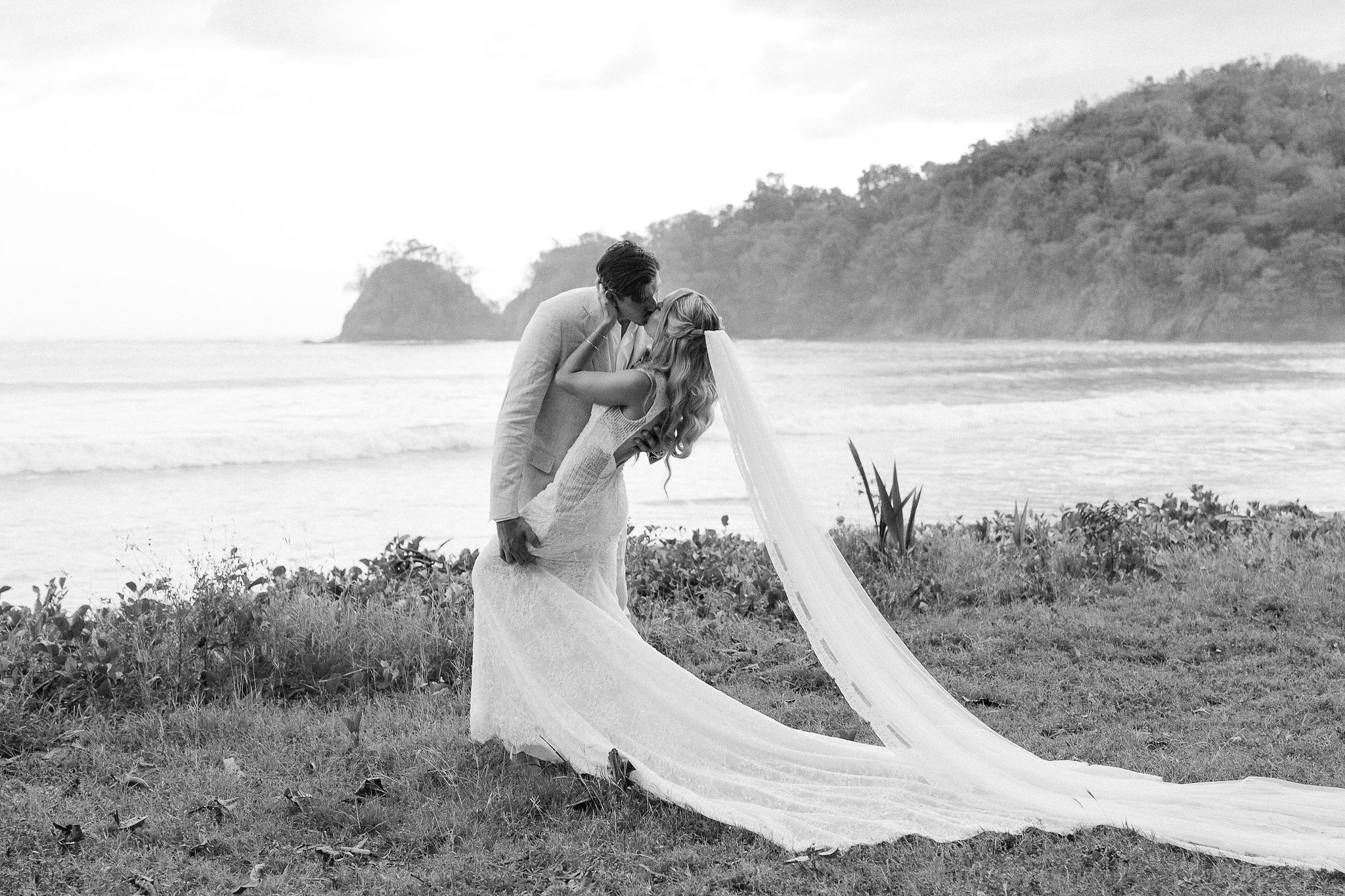 COSTA RICA WEDDING PHOTOGRAPHER