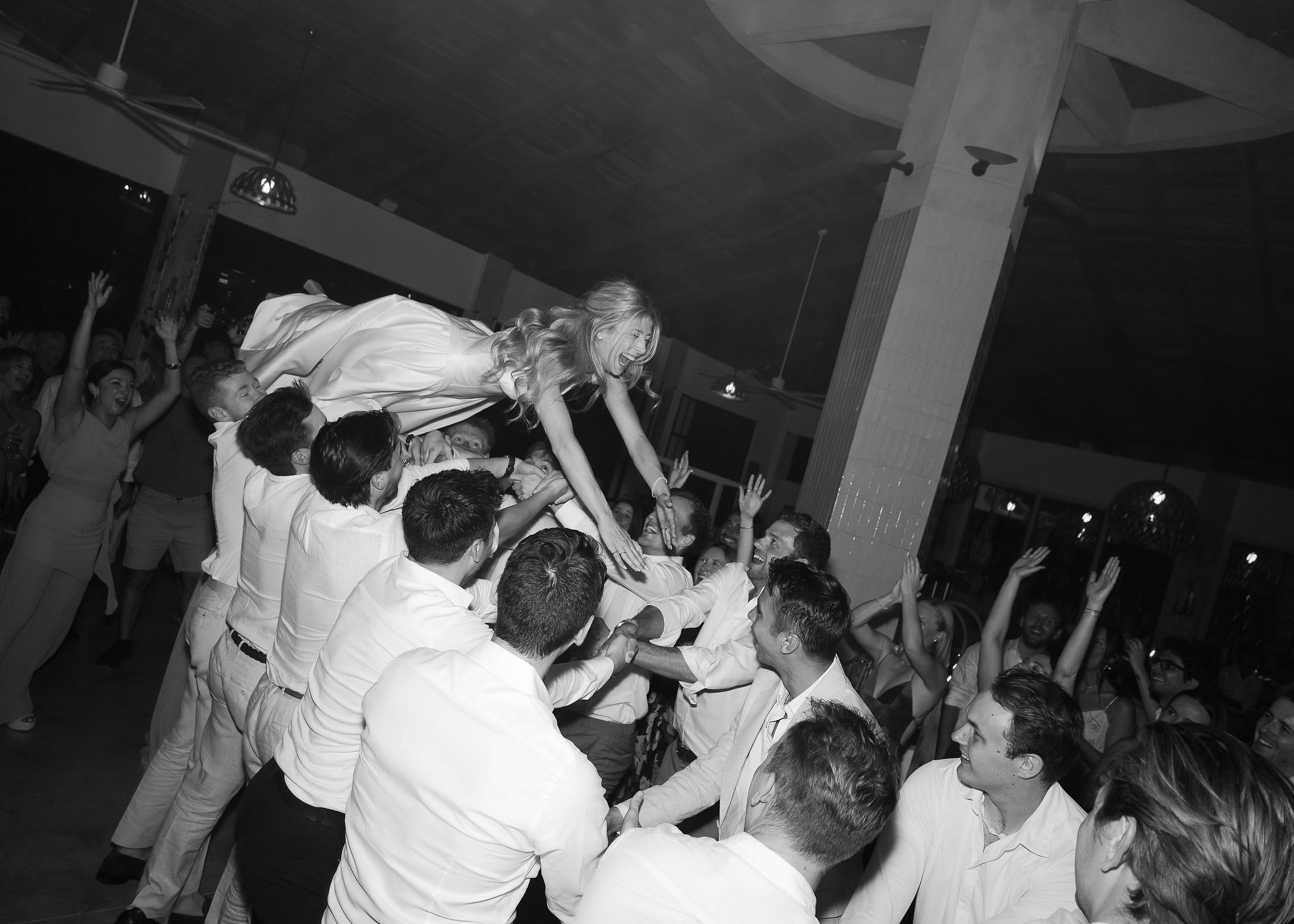 HR-C&C-SNEAKPEEK-NOSARA-WEDDING-RAWSHOOTS-362