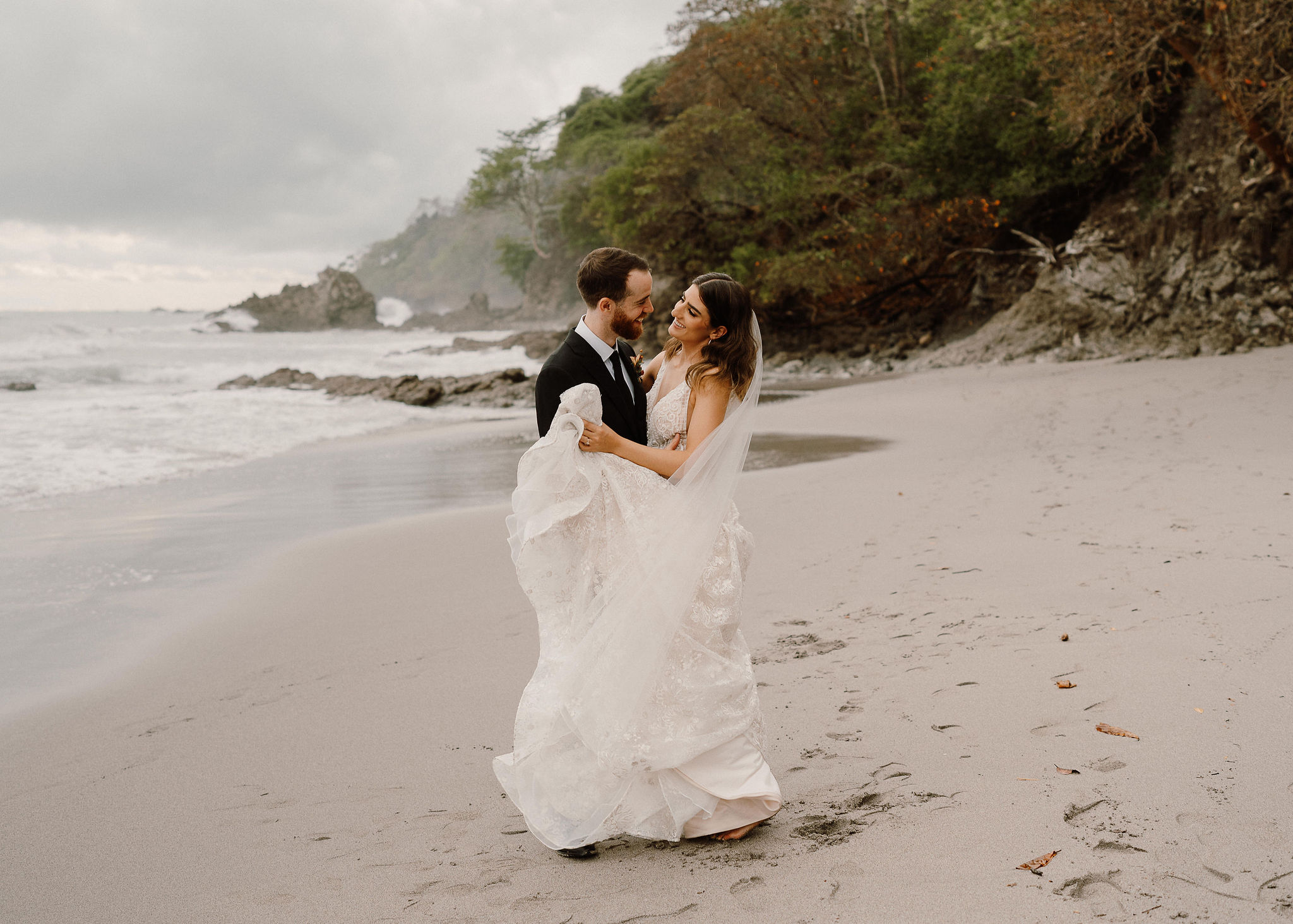 COSTA RICA WEDDING PHOTOGRAPHER