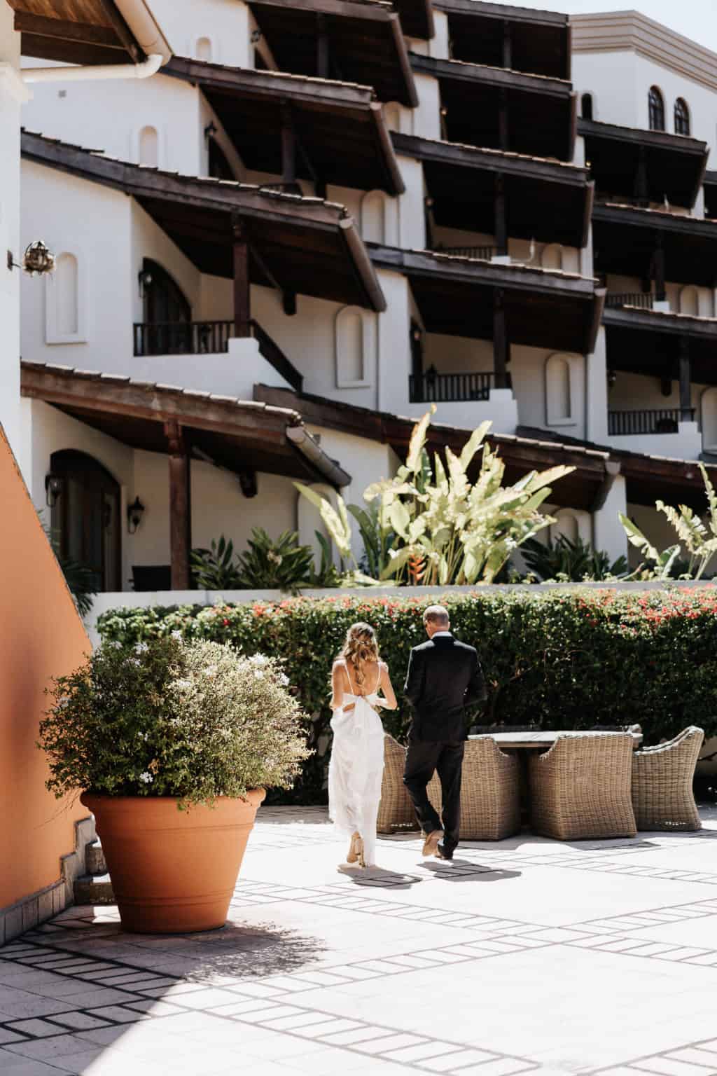 COSTA RICA WEDDING PHOTOGRAPHER