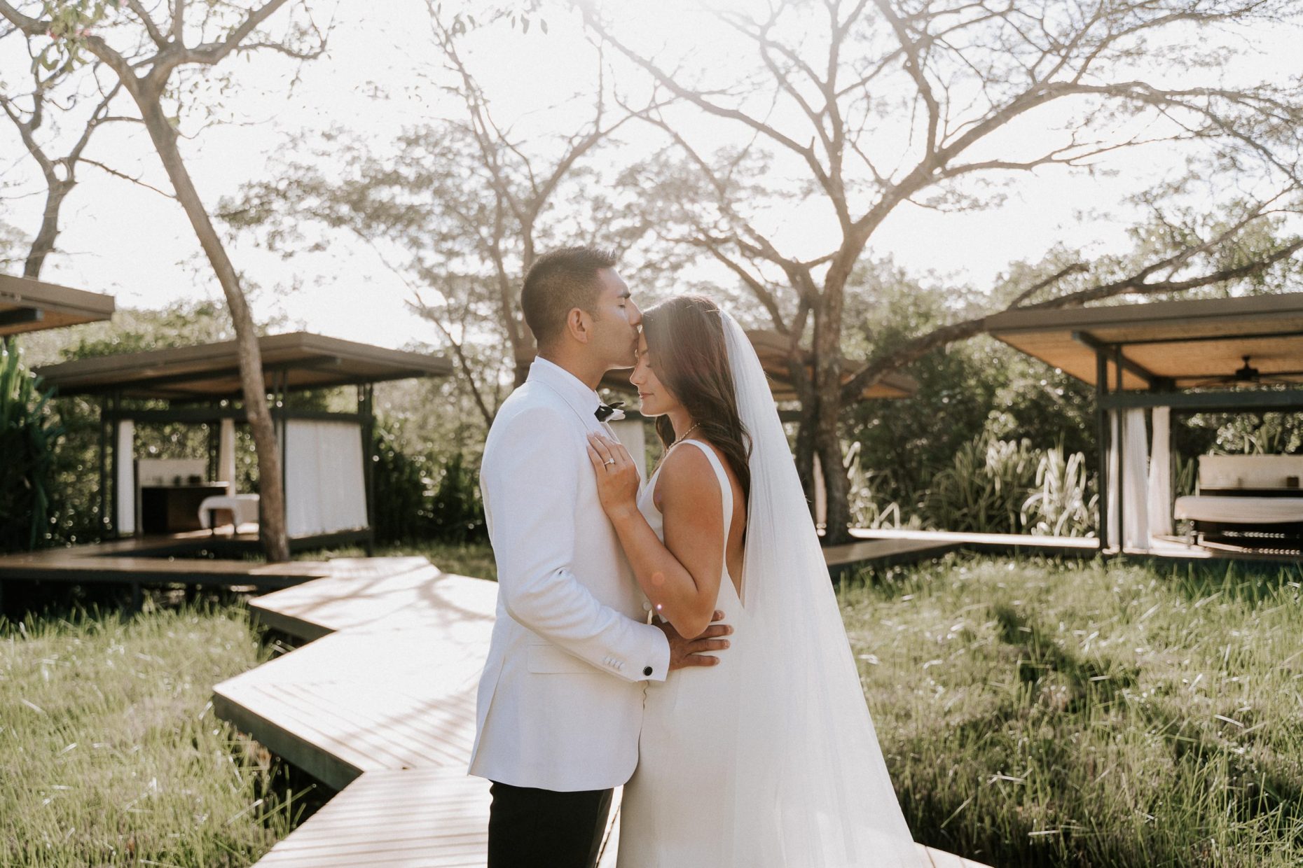 COSTA RICA WEDDING PHOTOGRAPHER