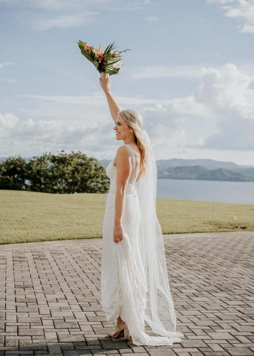 COSTA RICA WEDDING PHOTOGRAPHER