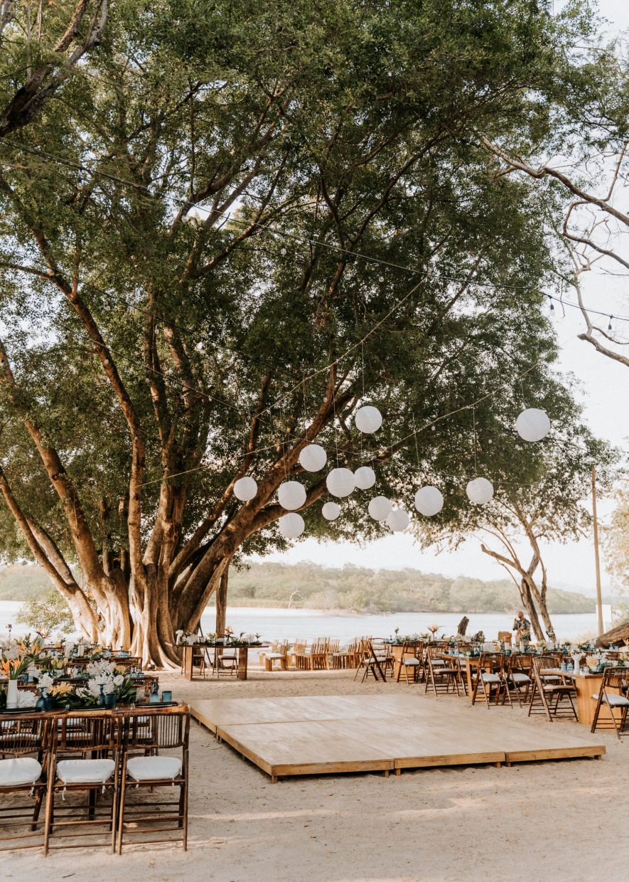 COSTA RICA WEDDING PHOTOGRAPHER