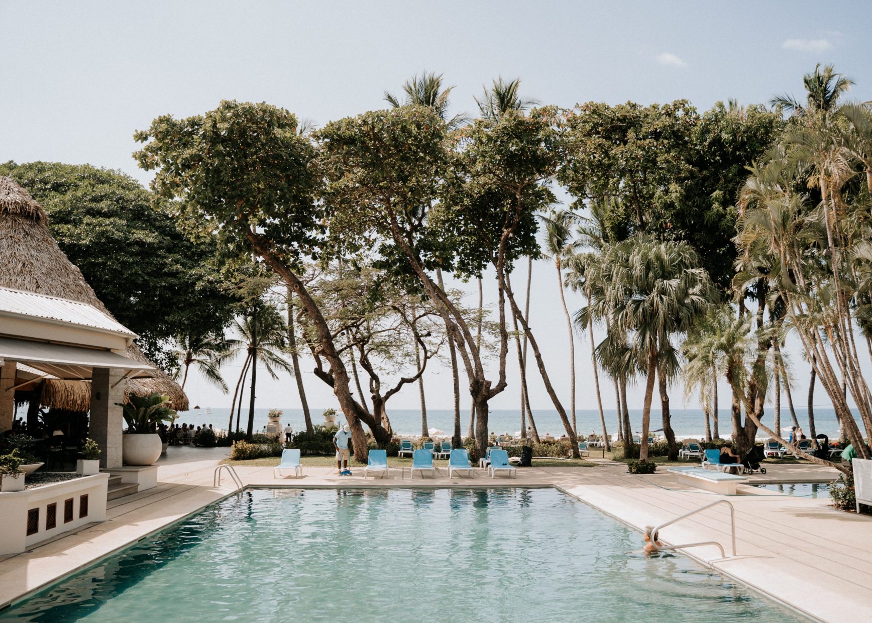 COSTA RICA WEDDING PHOTOGRAPHER