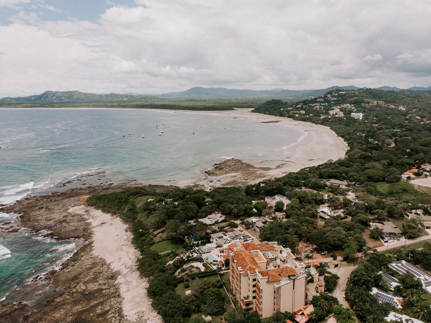 COSTA RICA WEDDING PHOTOGRAPHER