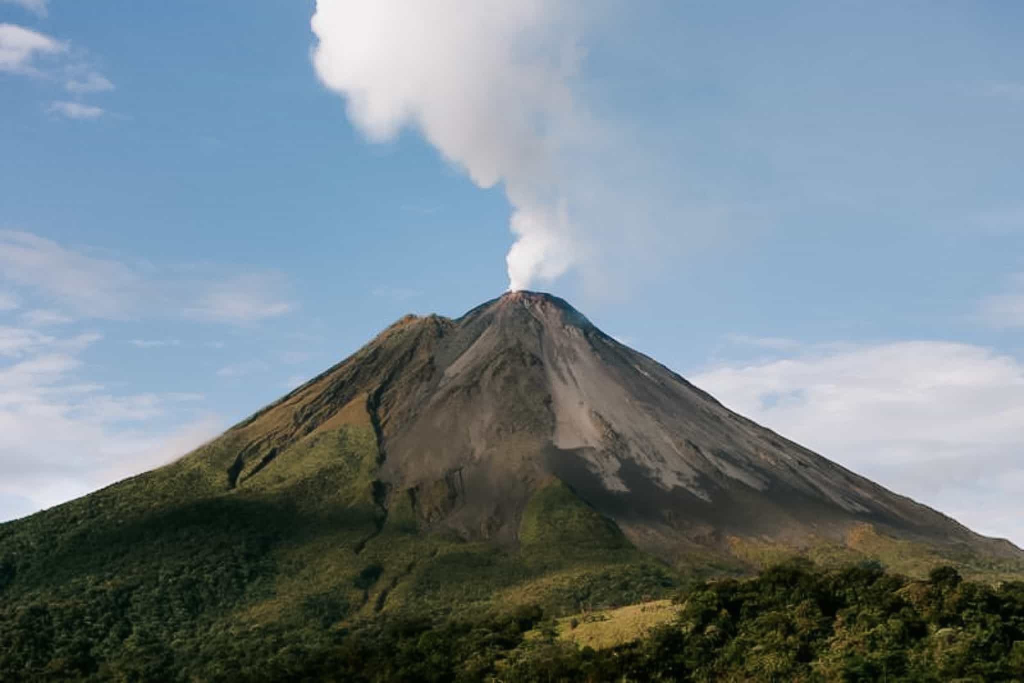 COSTA RICA WEDDING PHOTOGRAPHER