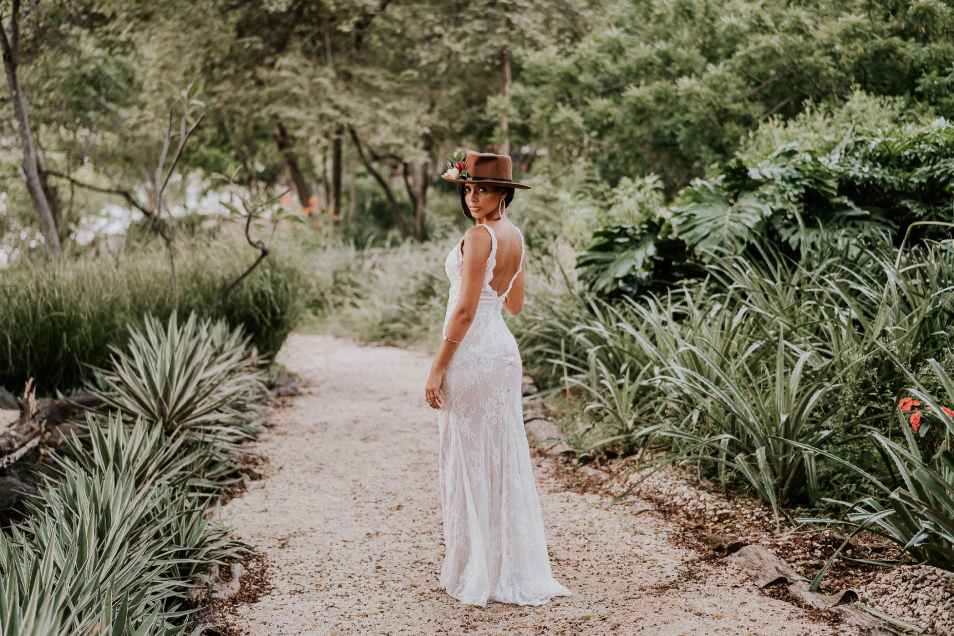 COSTA RICA WEDDING PHOTOGRAPHER