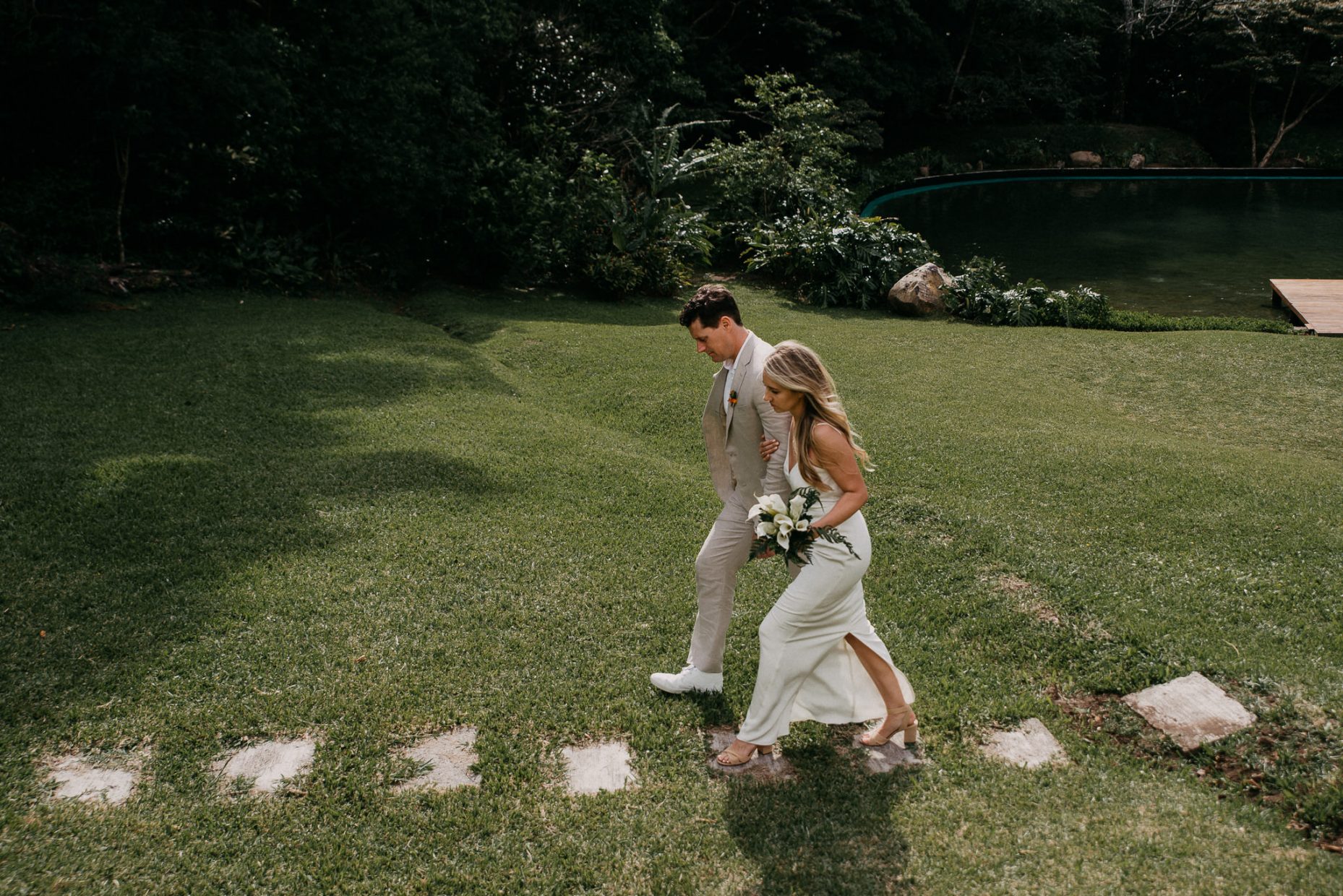 COSTA RICA WEDDING PHOTOGRAPHER