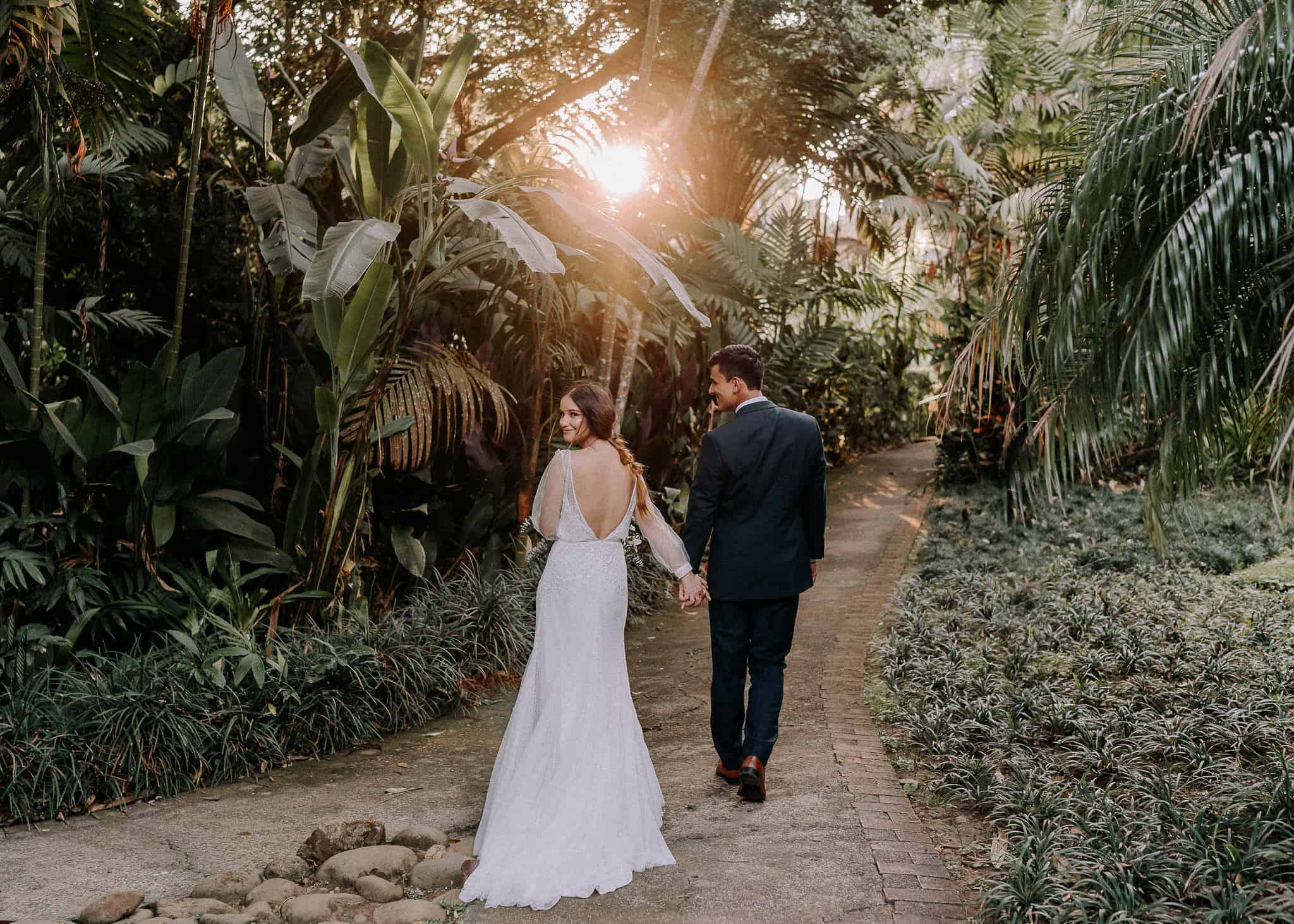 COSTA RICA WEDDING PHOTOGRAPHER