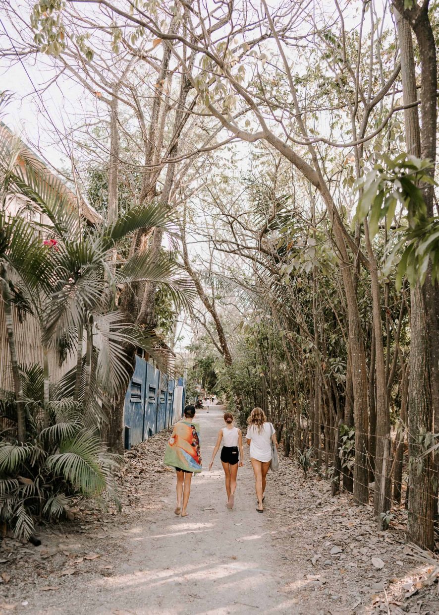 COSTA RICA WEDDING PHOTOGRAPHER